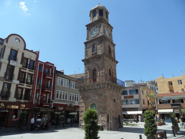 Tur